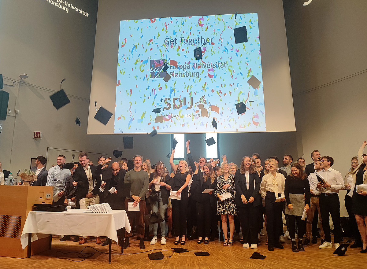 Flying Caps from EuropaUniversität Flensburg (EUF)