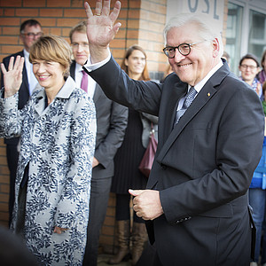 Bild von Bundespräsident Steinmeier beim Besuch der Universität