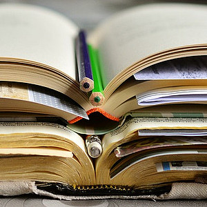 open books - by congerdesign on pixabay